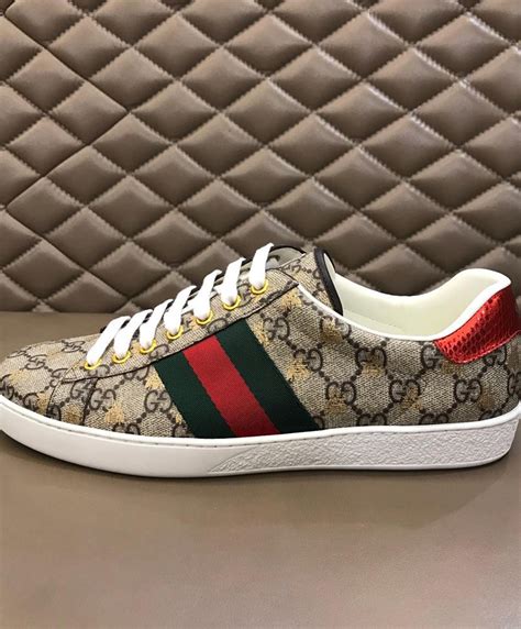 gucci gg supreme black bee|Gucci Women's Ace GG Supreme sneaker with bees.